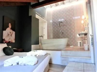 Les Monges Palace Boutique - 115