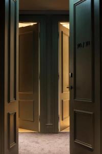 Kozmo Suites & Spa - The Leadings of the World - 35