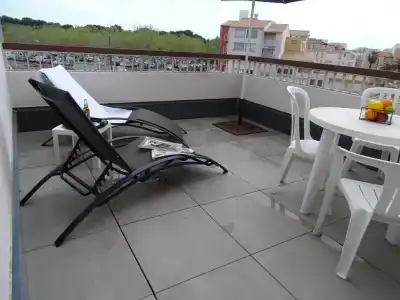 Brit Opal Centre Port - 7