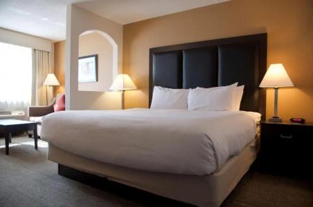 Best Western Plus Inn & Suites - 70
