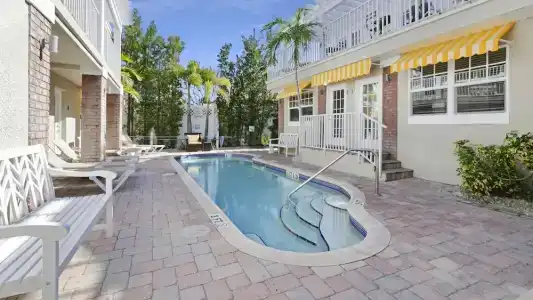 Coconut Inn Pass-a-Grille Beach - 85