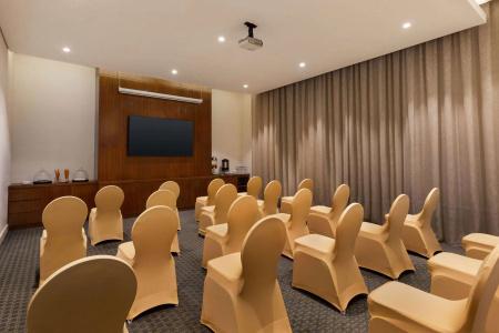Ramada by Wyndham Dubai Barsha Heights - 28