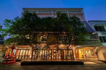 Salil Sukhumvit Soi 8 - 46
