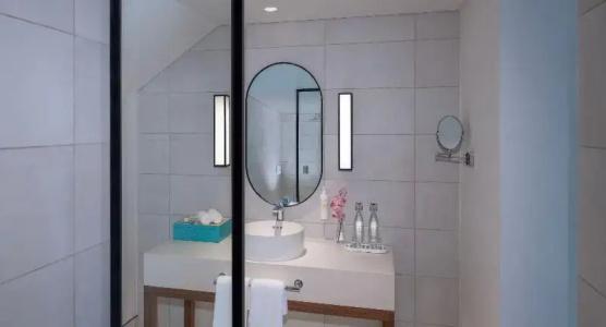 Avani Seychelles Barbarons & Spa - 50