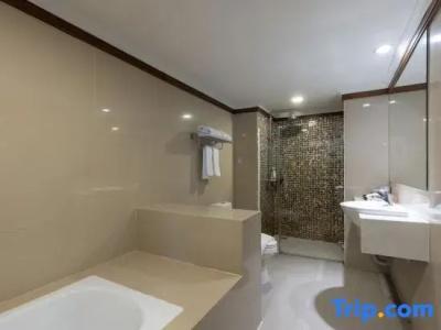 Movenpick Suriwongse Chiang Mai - 75