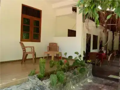 Margosa Guesthouse - 8