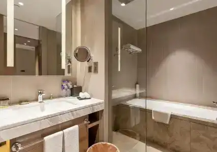 Radisson Exhibition Center Shanghai - 37
