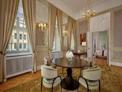 Taschenbergpalais Kempinski - 146
