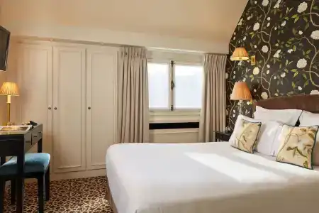 West-End - 53