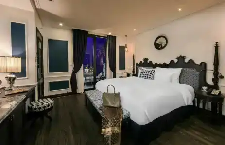 Jm Marvel & Spa - 32