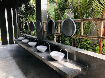 Roost Glamping - SHA Certified - 31