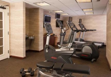Comfort Suites - 16