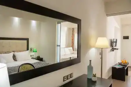 Angela Suites Boutique - 94