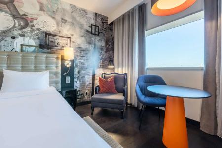 Radisson Blu Riverside - 50