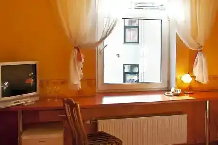 Linovo With Free Parking - 22