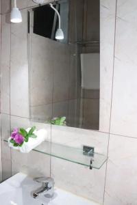 Amadeo Beach Resort - 8