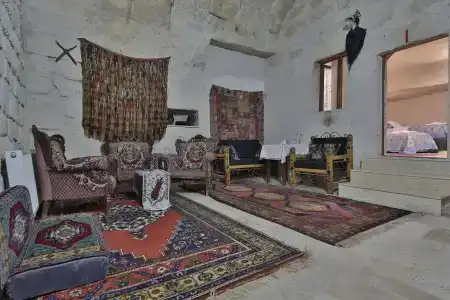 View Cave - 48