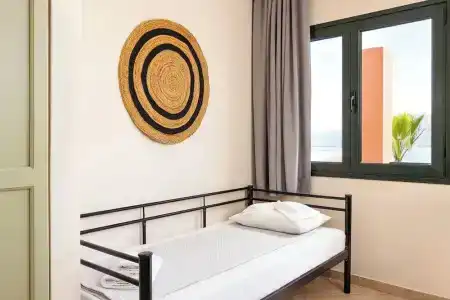Nisea Samos - 126