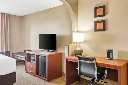 Comfort Inn Santa Fe - 70
