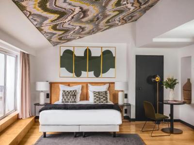 Maisons du Monde Hôtel & Suites - La Rochelle Vieux Port - 125