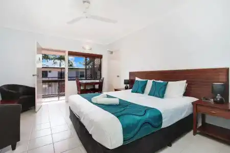 Cairns City Palms - 58