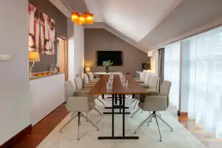 Metropolis Design - 40