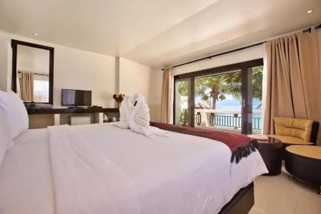 Crystal Bay Beach Resort - 200
