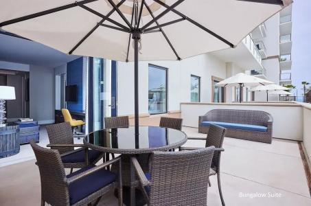 The Waterfront Beach Resort, A Hilton - 201