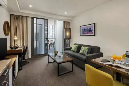 Quest East - 27