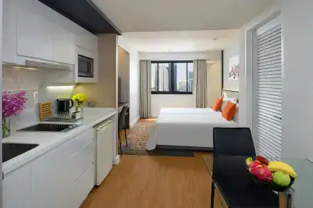 Phachara Suites Sukhumvit - 22