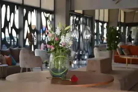 Flower Town & Spa - 11