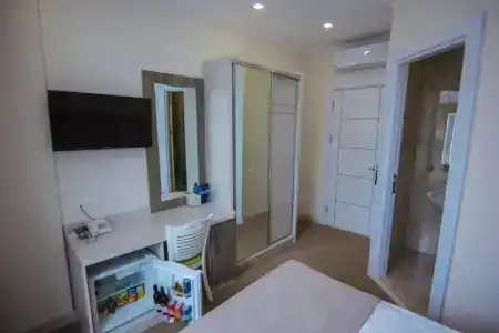 Green Glass - 27