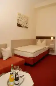 Wuppertaler Hof - 5