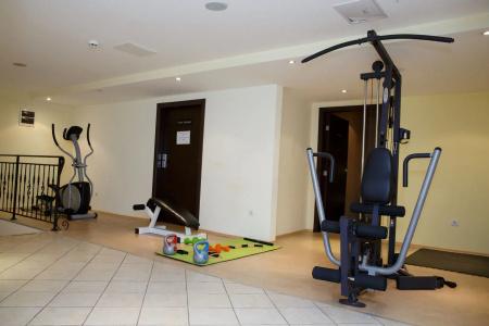 Sunrise Park Complex - Free Wellness Center - 21