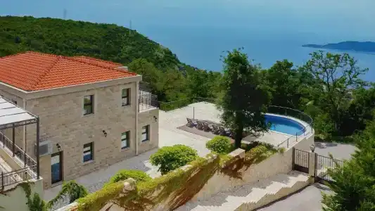 Oak Leaf Residences - 96