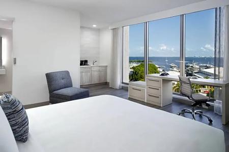 Courtyard Miami Coconut Grove - 94