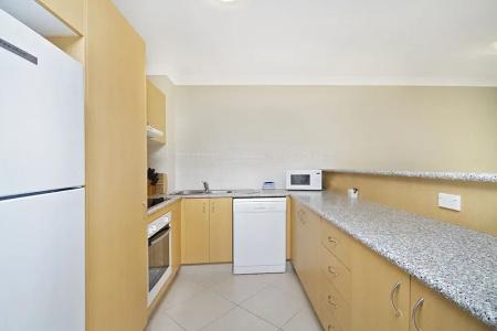Golden Riviera Absolute Beachfront - 44