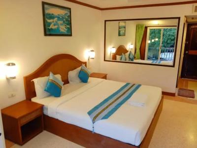 Kaibae Hut Resort - 48