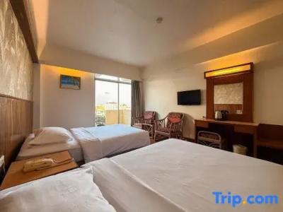 Golden Beach Pattaya - 37