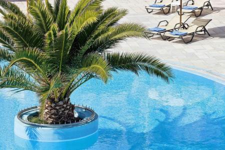 Aegean Plaza - 18