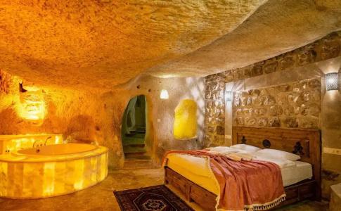 Atilla's Cave - 62