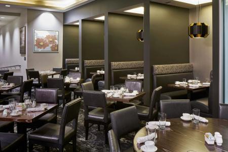 The Davenport Grand, Autograph Collection - 27