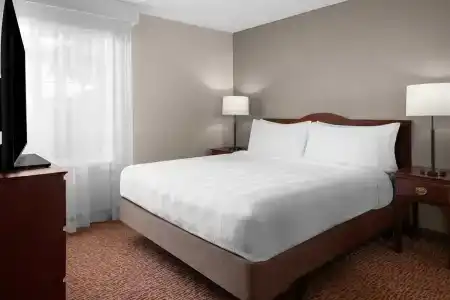 Larkspur Landing - An All-Suite - 3