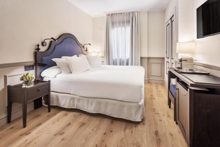 H10 Corregidor Boutique - 2
