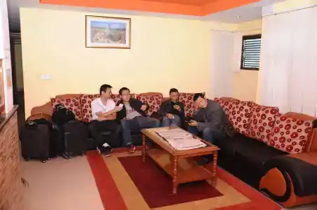 Himalayan Traveller's Inn - 11