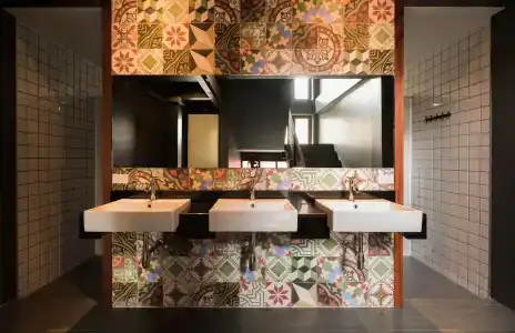 Issara by D Hostel - 18