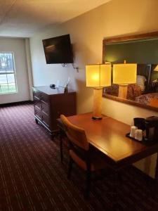 Select Inn - 50