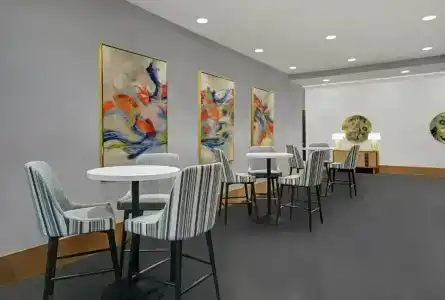Holiday Inn Express - Houston - Galleria Area, An Ihg - 16