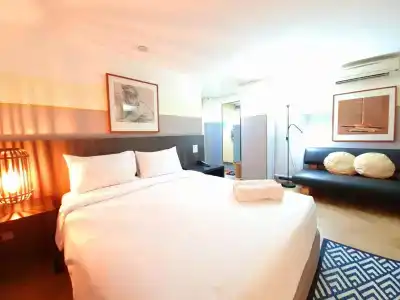 The Studio at Sathorn Terrace - 31