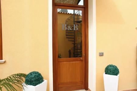 Coralia Bed & Breakfast - 1